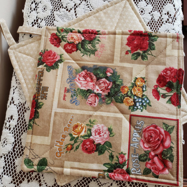 Potholder Rose print beige back